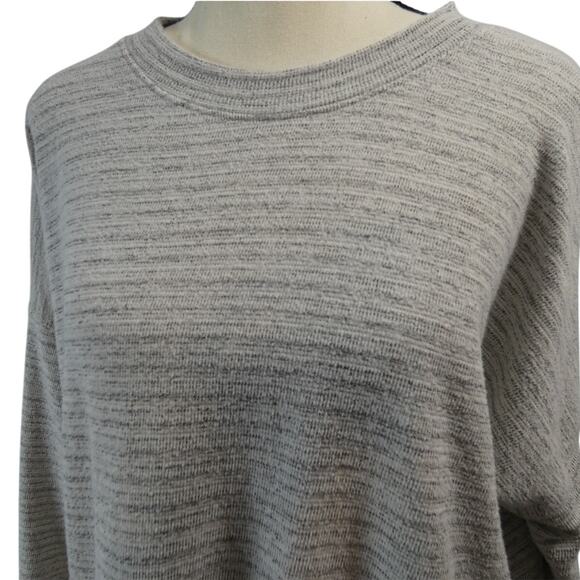 Aerie Juniors Medium Crew Neck Textured Sweatshirt Oversized Minimalist - Picture 2 of 6